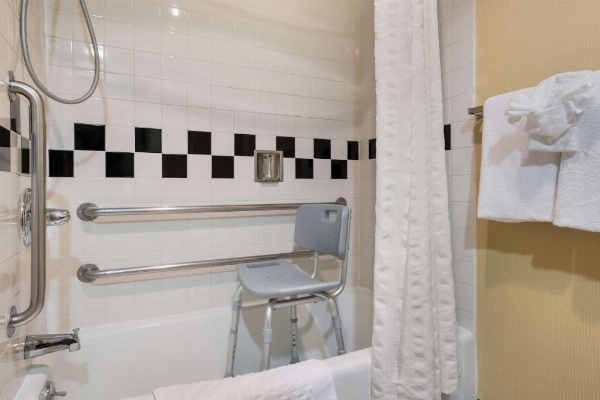 Best Western Grand Victorian Inn image 25