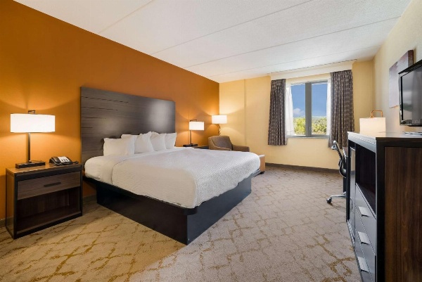 Best Western Grand Victorian Inn image 6